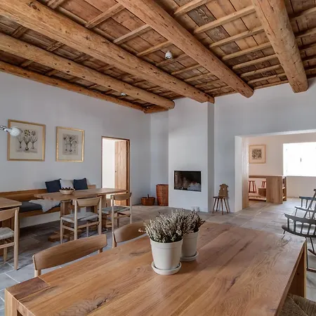 Mezi Plutky Boutique Dum 4* Čeladná