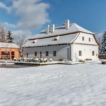 Hotel Boutique Mezi Plutky